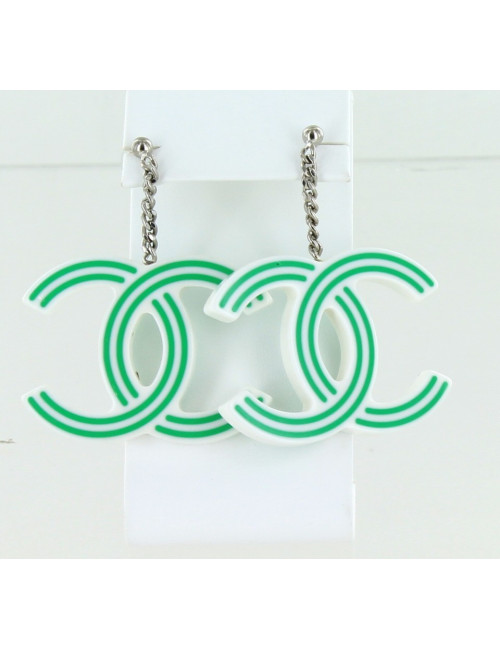 clous d'oreille CHANEL pendantes vertes