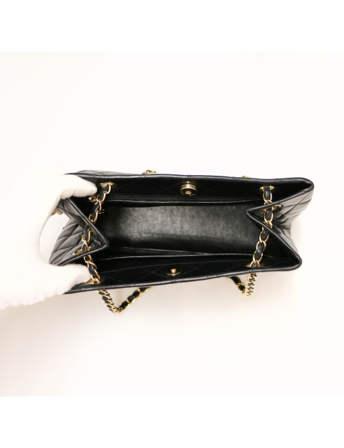 Cabas CHANEL cuir matelassé vintage