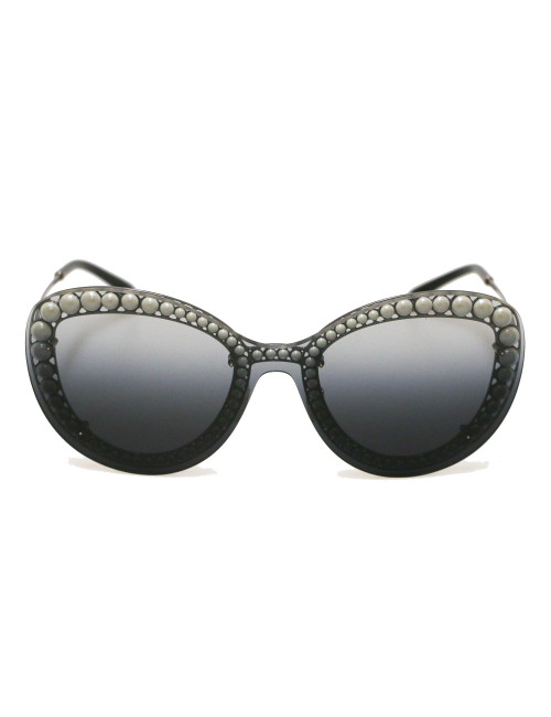 CHANEL pearls sunglasses