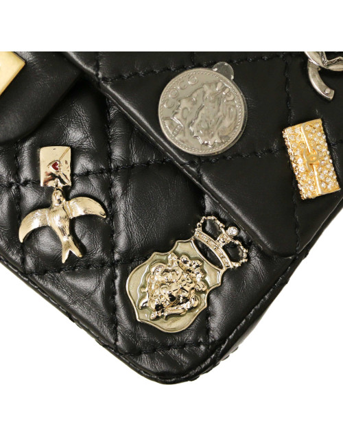 Sac 2.55 CHANEL cuir noir charms