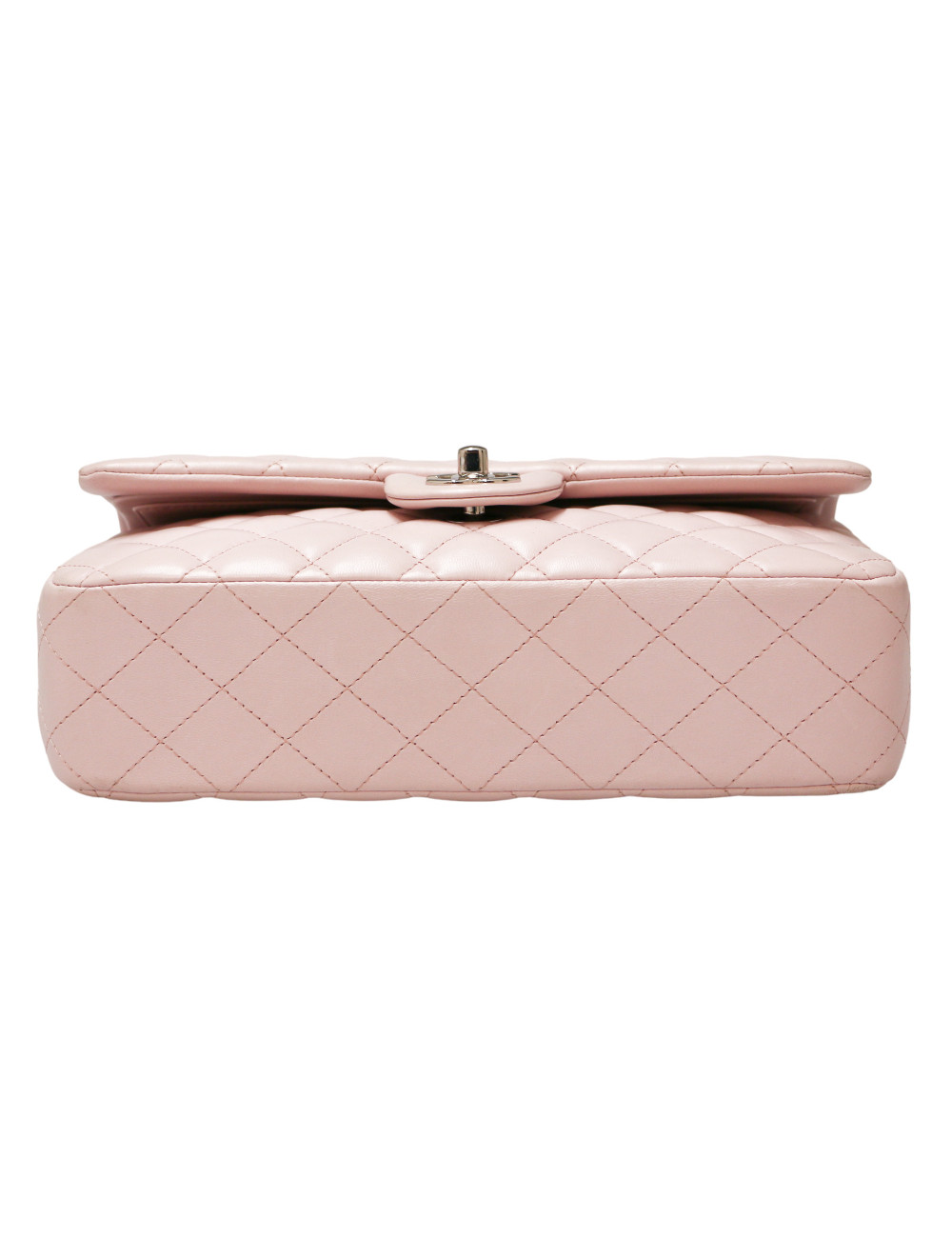 Timeless CHANEL cuir d'agneau rose pâle