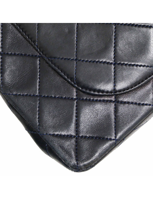 Petit Timeless Chanel bleu marine