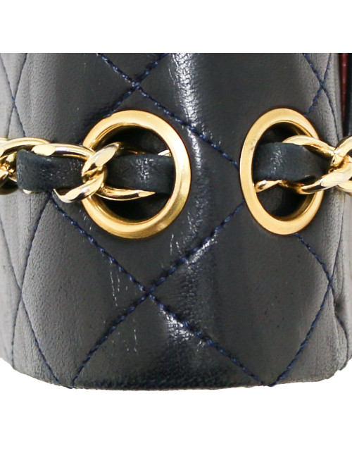 Petit Timeless Chanel bleu marine