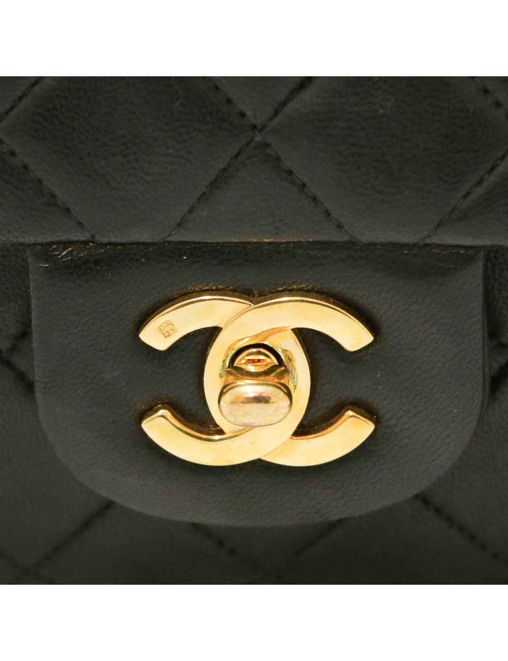 Small Timeless vintage CHANEL
