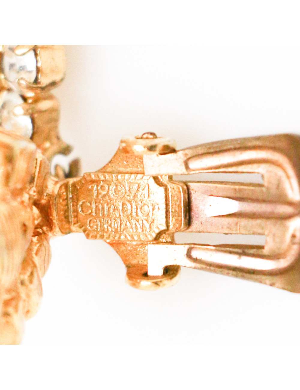 Clips Christian Dior 