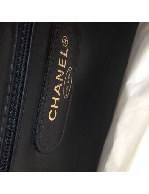 Sacoche CHANEL cuir matelassé noir