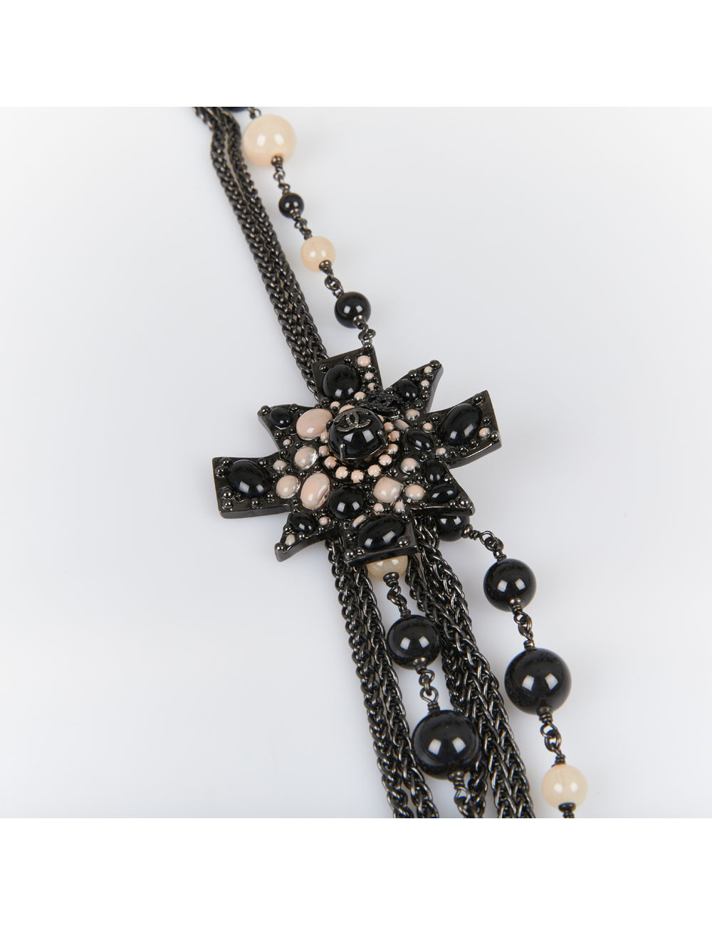 Sautoir CHANEL multirangs perles