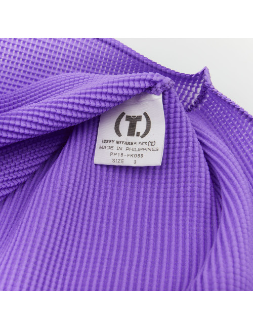 Haut ISSEY MIYAKE violet