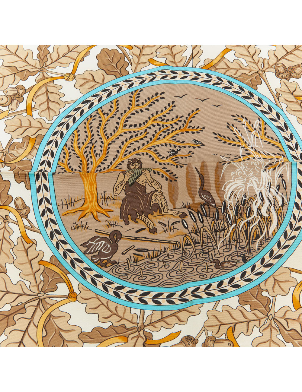 Carré HERMES Musique des Dieux soie 100%