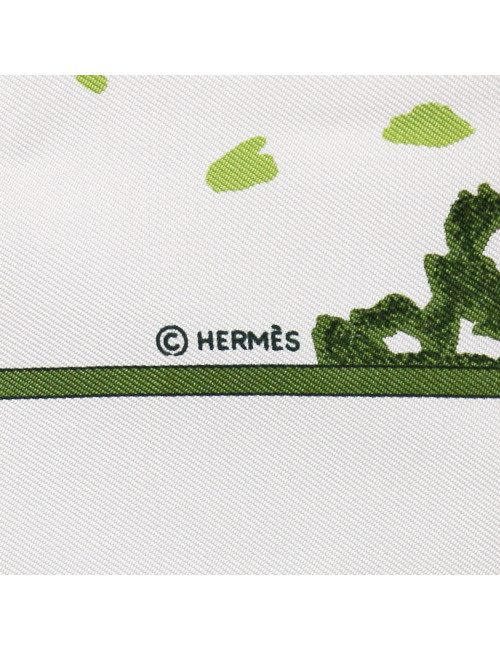 Carré Trois feuilles HERMES