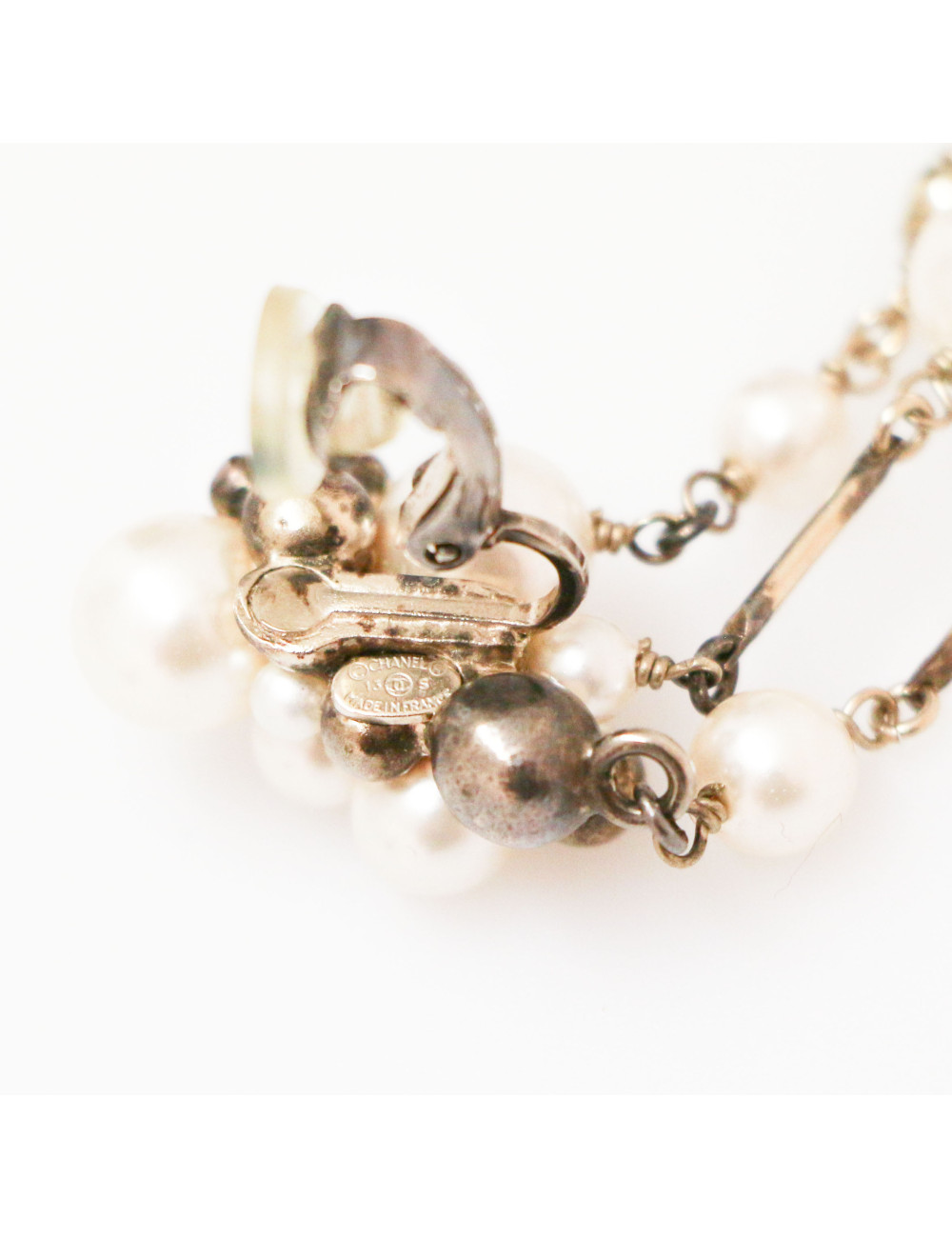 Clips CHANEL perles pendantes