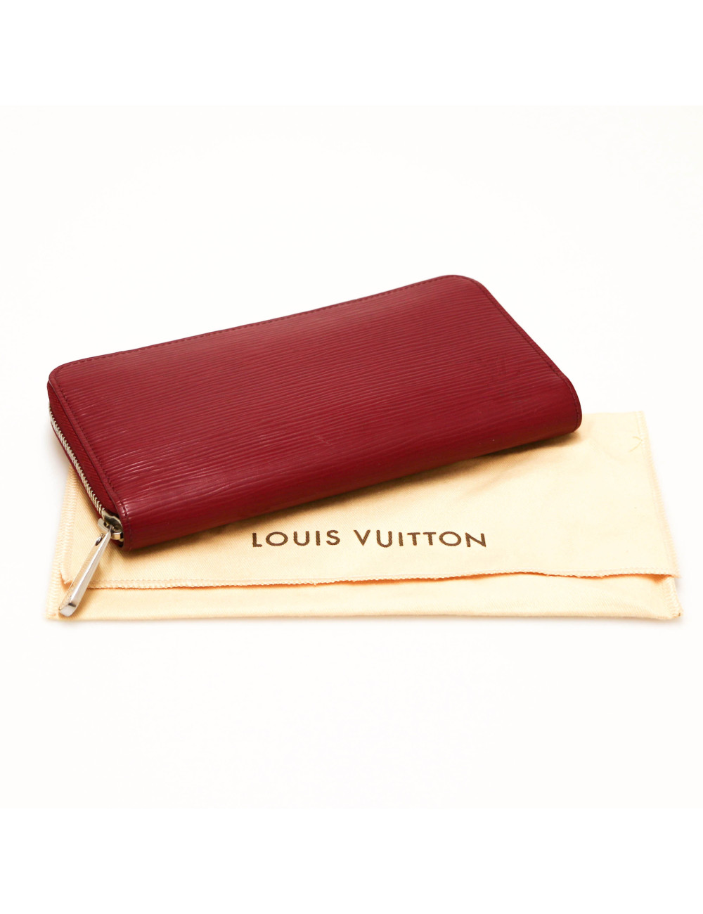 LOUIS VUITTON Compagnon Zippy épi leather