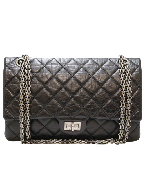 CHANEL 2.55 in black crumpled leather