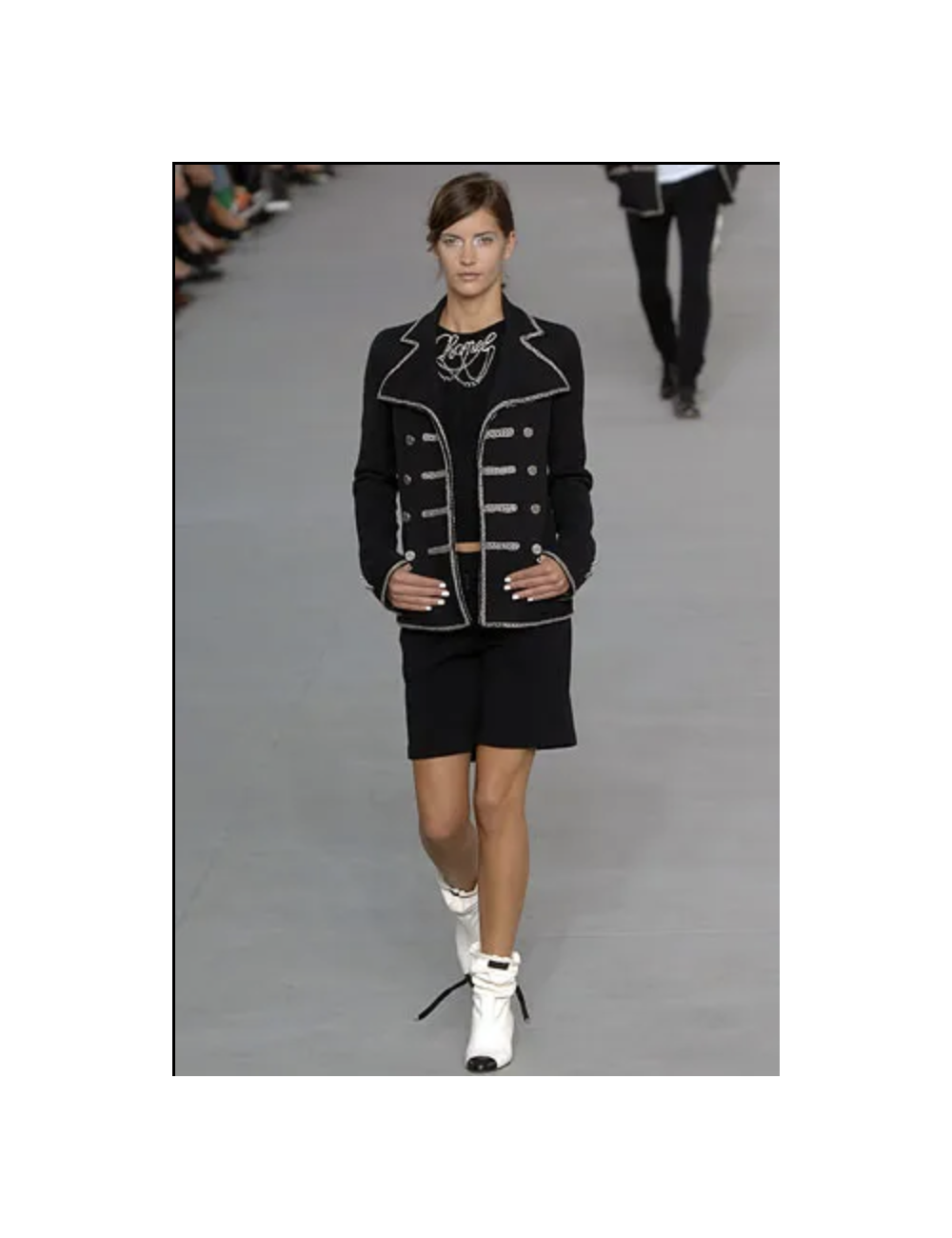 CHANEL jacket, size 36 FR, Spring 2006