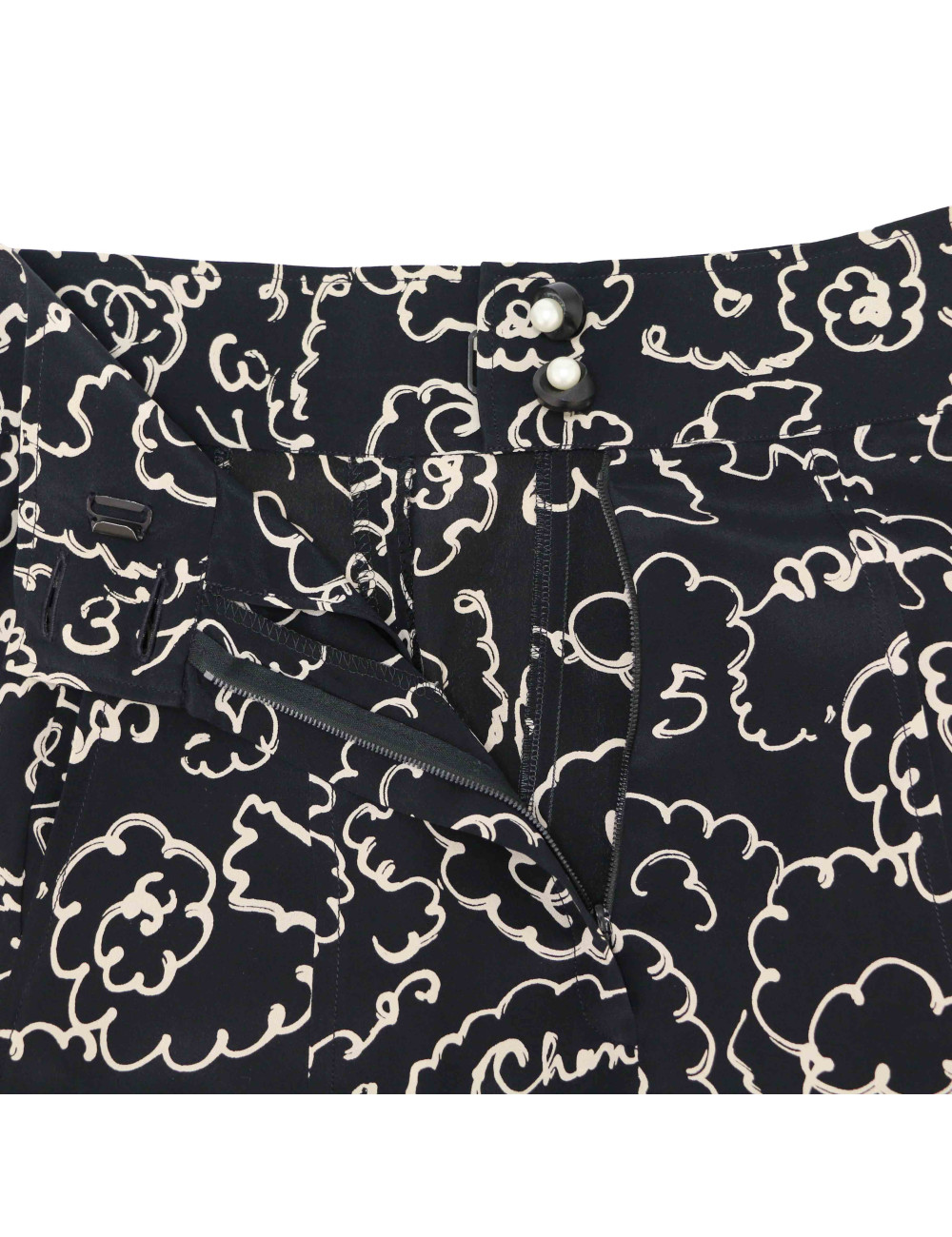 Ensemble CHANEL printemps été 1993 T40  short haut gainé 