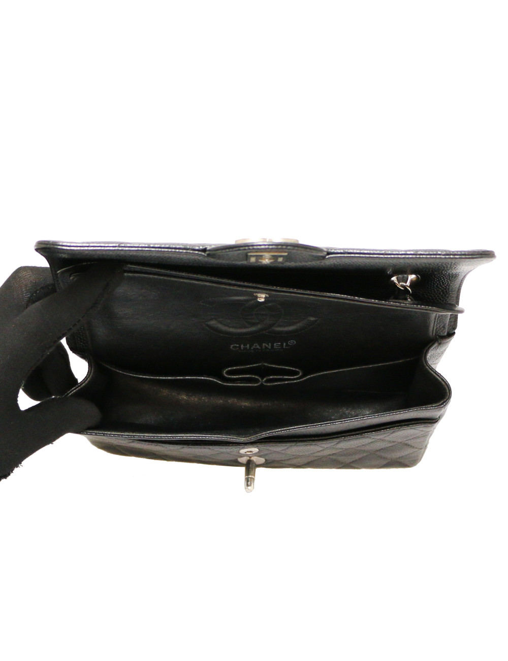 Timeless caviar chanel noir