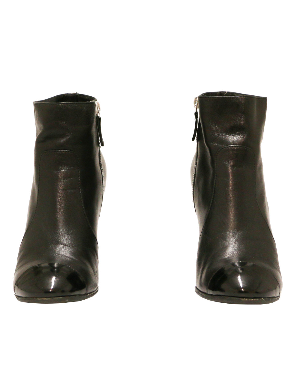 Boots CHANEL cuir d'agneau noir