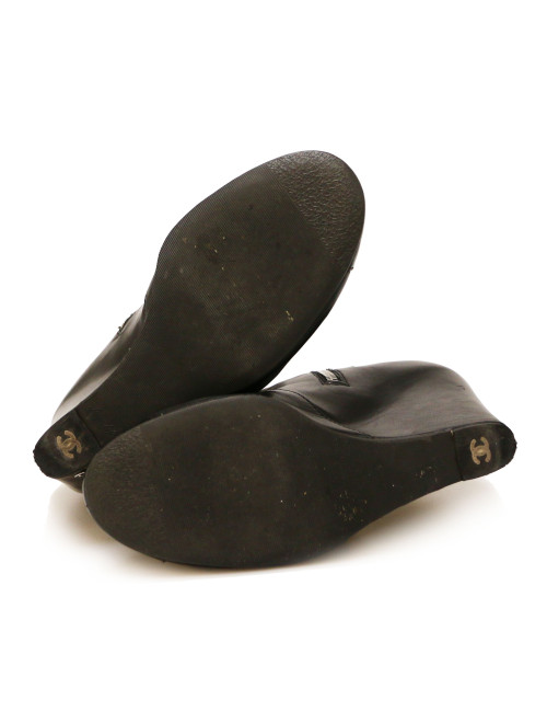 Boots CHANEL cuir d'agneau noir