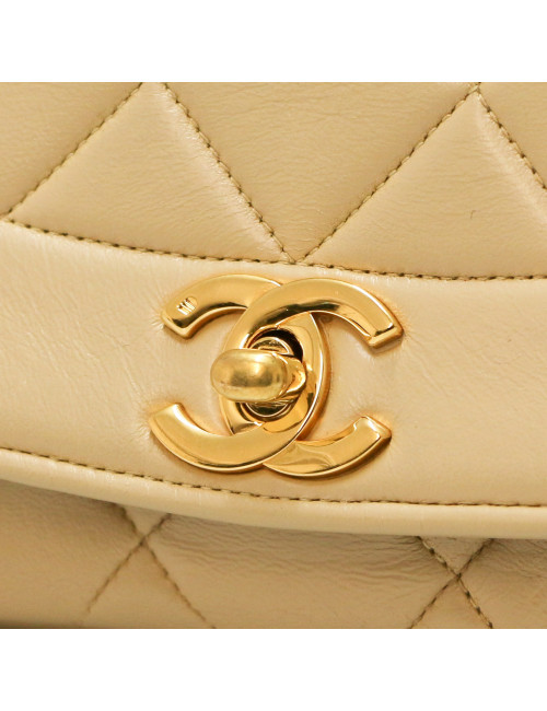 Sac CHANEL beige Diana