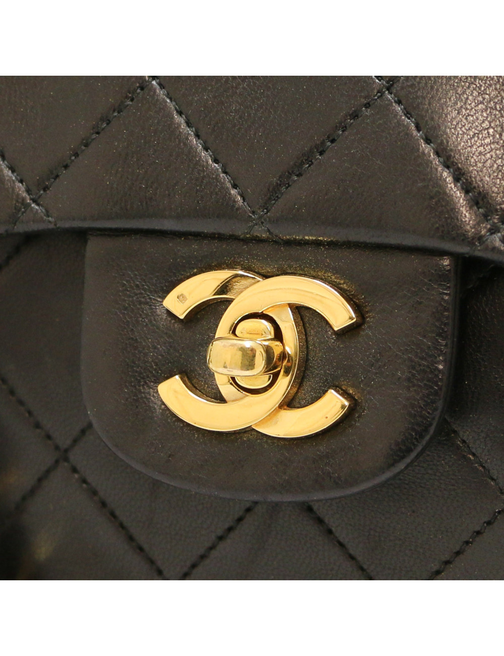 Timeless CHANEL médium vintage