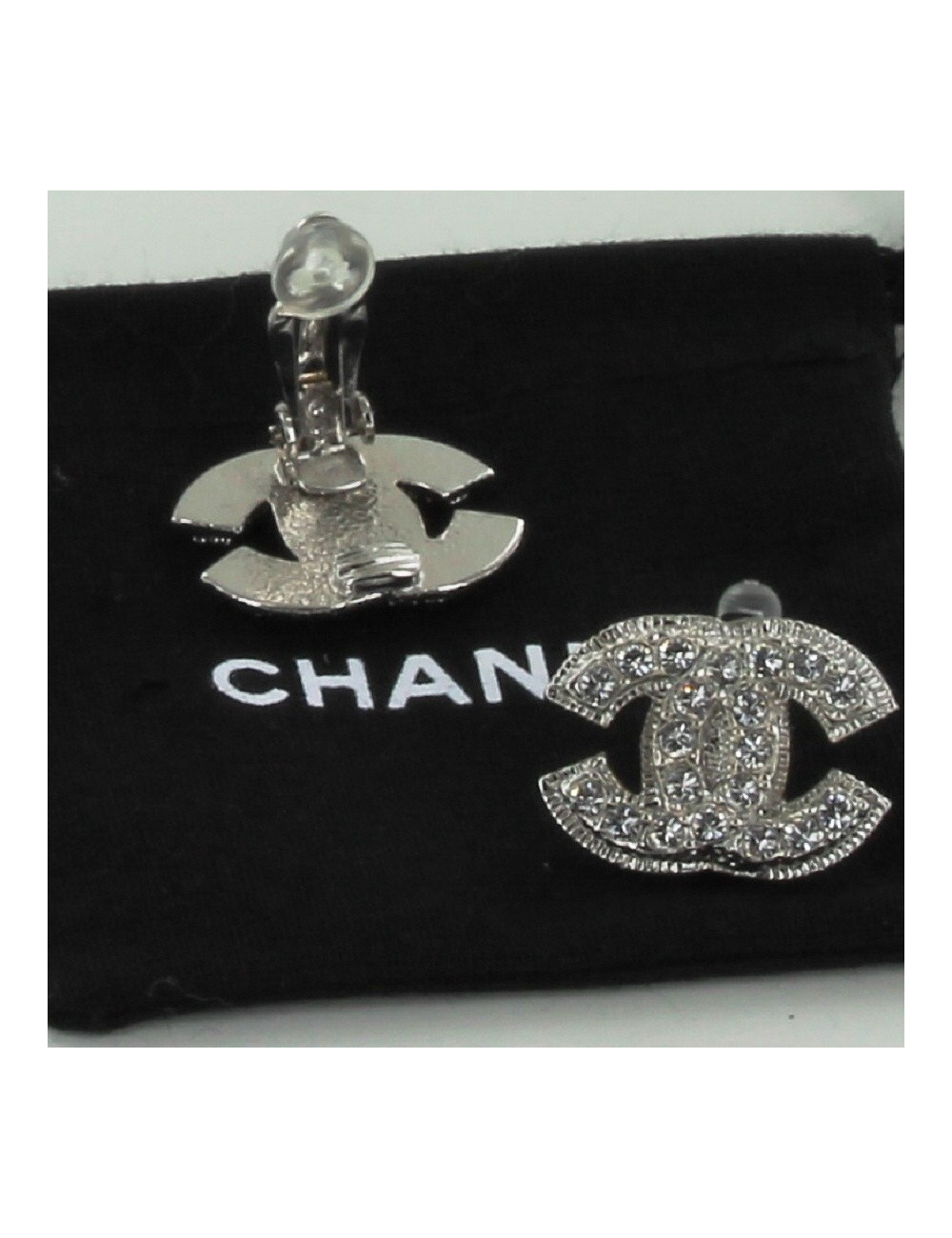 clipd d'oreille CHANEL strass