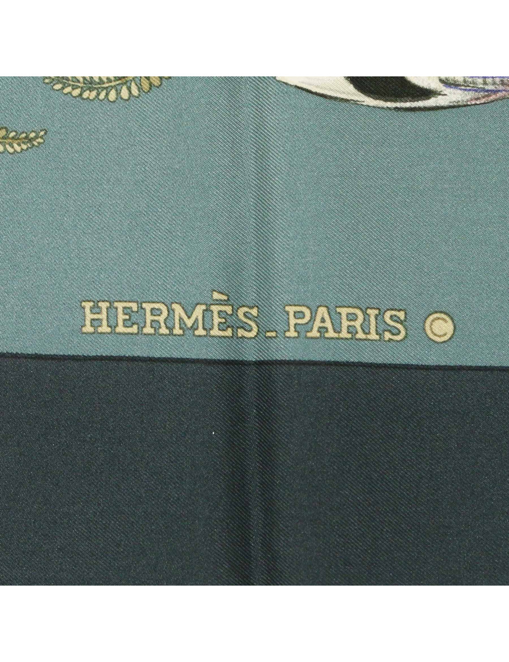 A NETTOYER Carré soie HERMES gibier