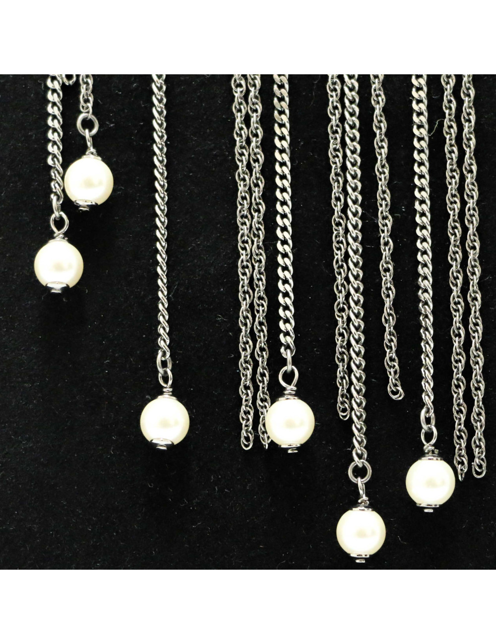 Sautoir CHANEL chaines argent noirci perles