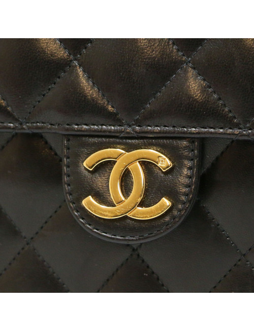 Sac à main CHANEL cuir matelassé noir