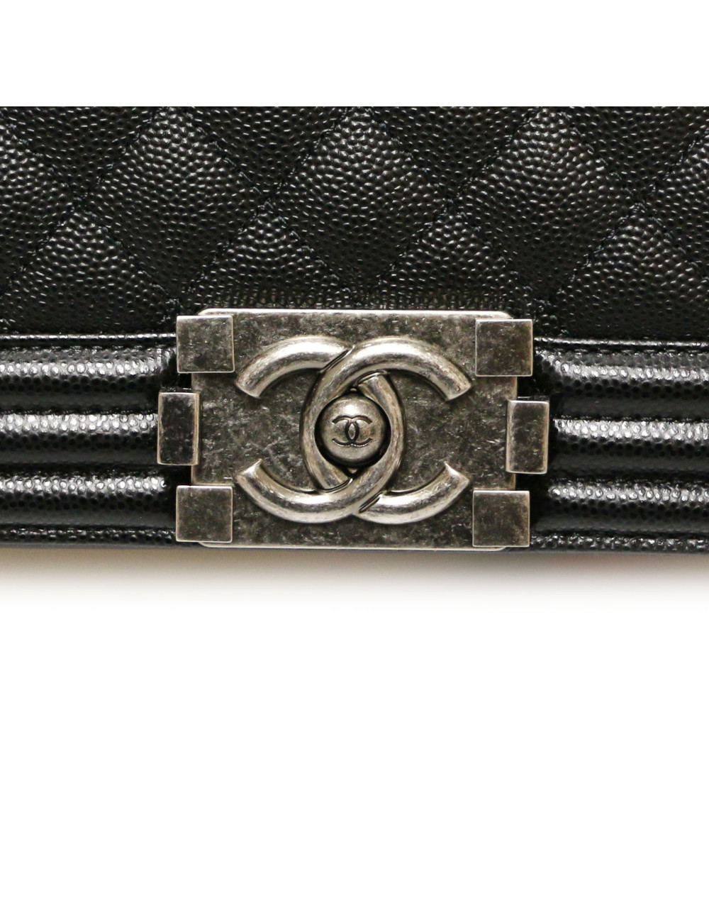 Sac Boy CHANEL cuir grainé noir