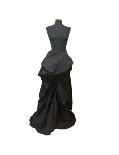 HERMES skirt with long black train, size 40FR