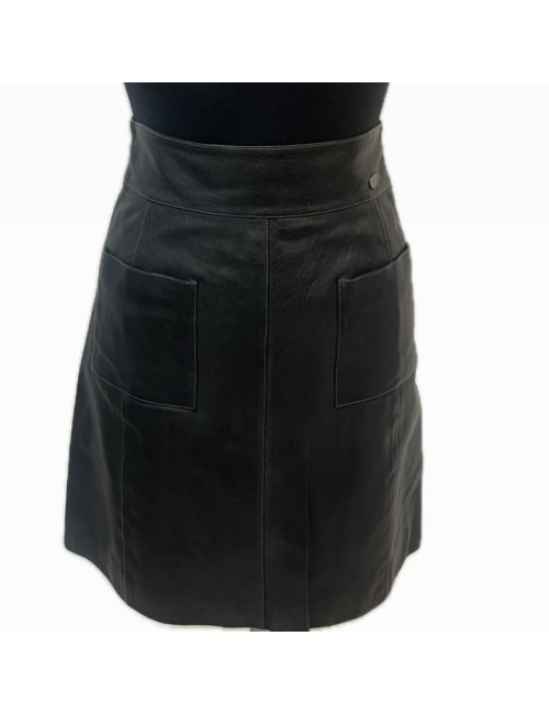 Jupe CHANEL cuir noir