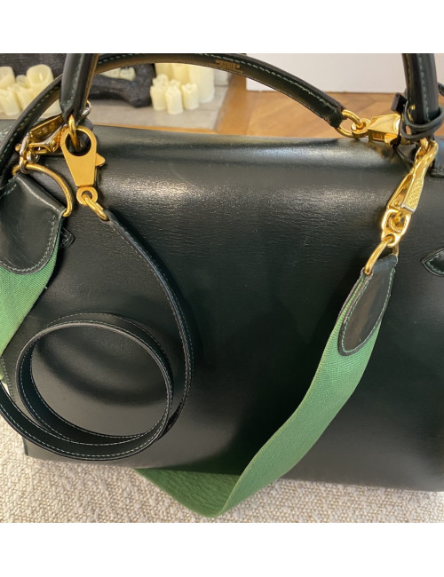 Kelly 32 HERMES box piqures sellier vert