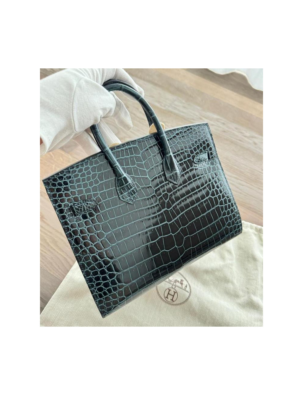 Birkin 25 HERMES Porosus vert sapin