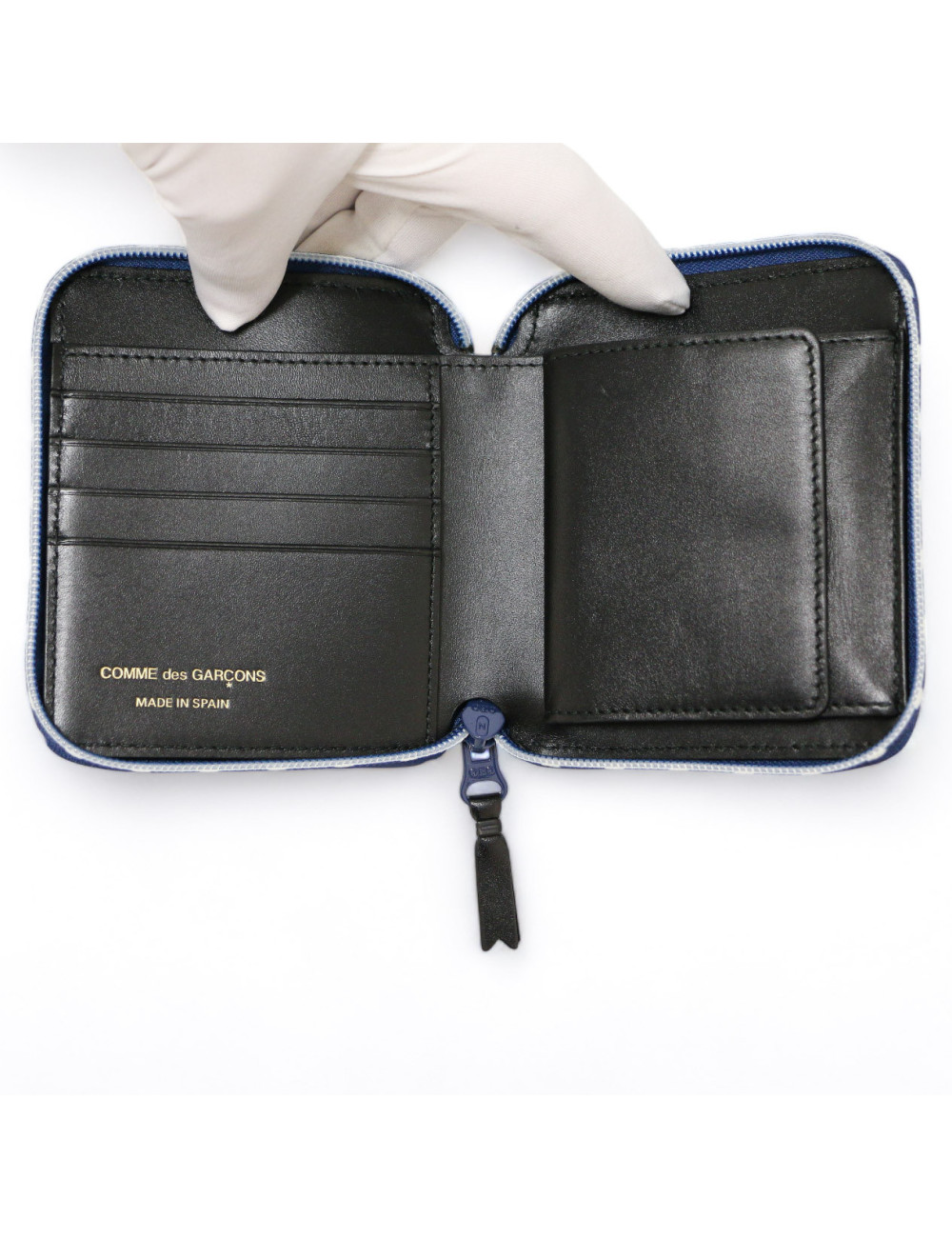 Porte cartes COMME DES GARCONS