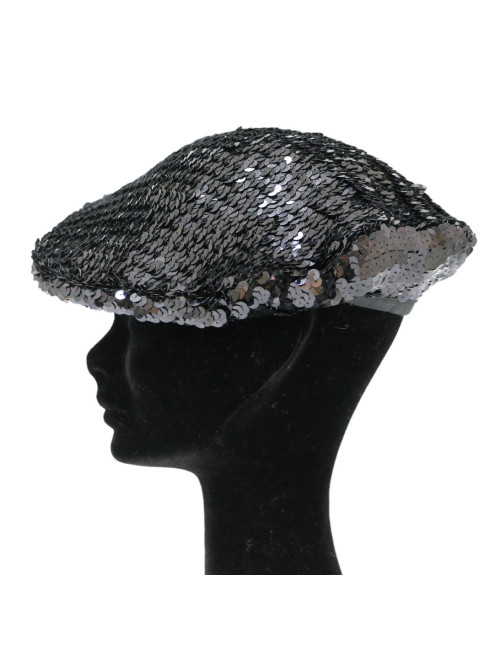 Béret T M CHANEL sequins noirs