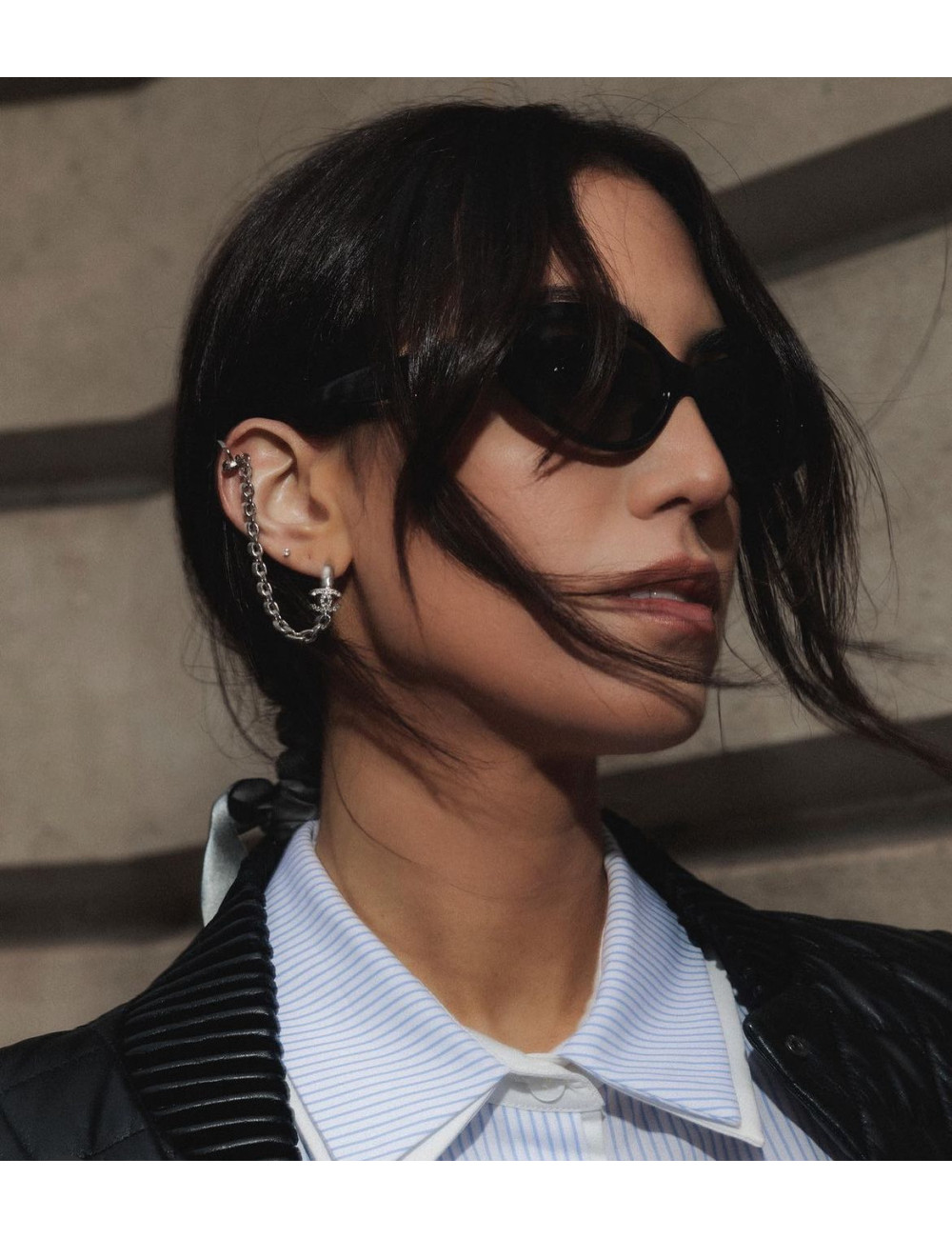 Boucles d'oreilles CHANEL chaine argent