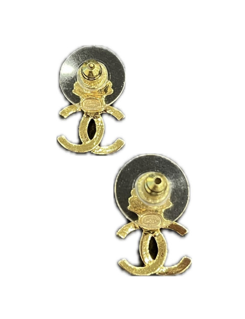 CHANEL Golden Shell Studs