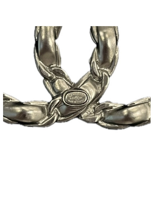 Broche CHANEL argent chaine et cuir