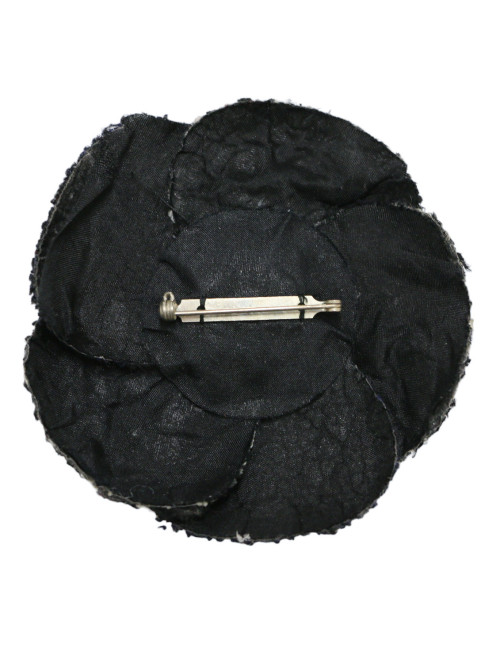 Broche camélia CHANEL noir blanc