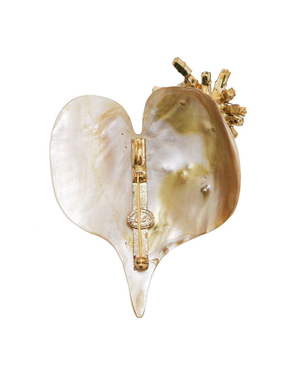 Broche CHRISTIAN LACROIX coeur nacre