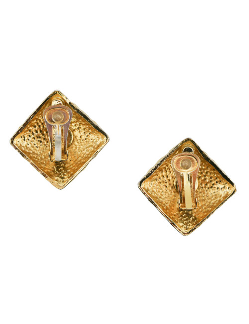 Clips vintage carré CHANEL émaillé ivoire