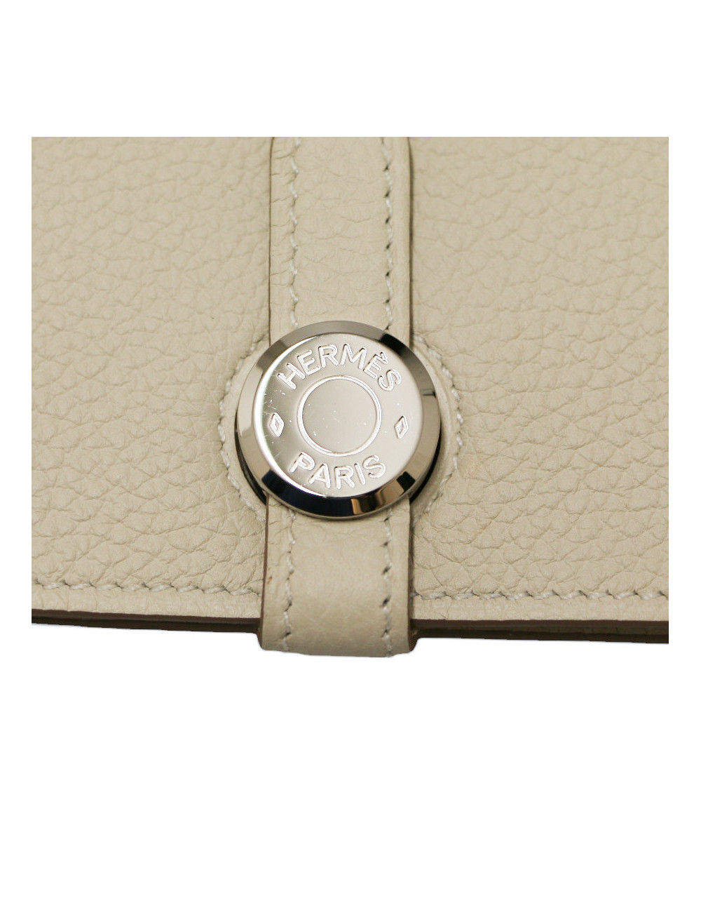 HERMES chalk Dogon wallet