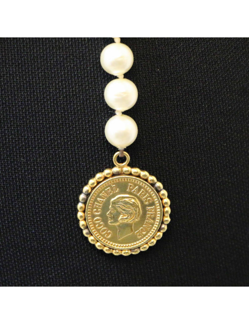 CHANEL perlescent pearls belt