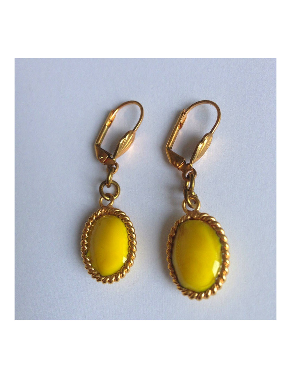 Clous jaune MARGUERITE DE VALOIS