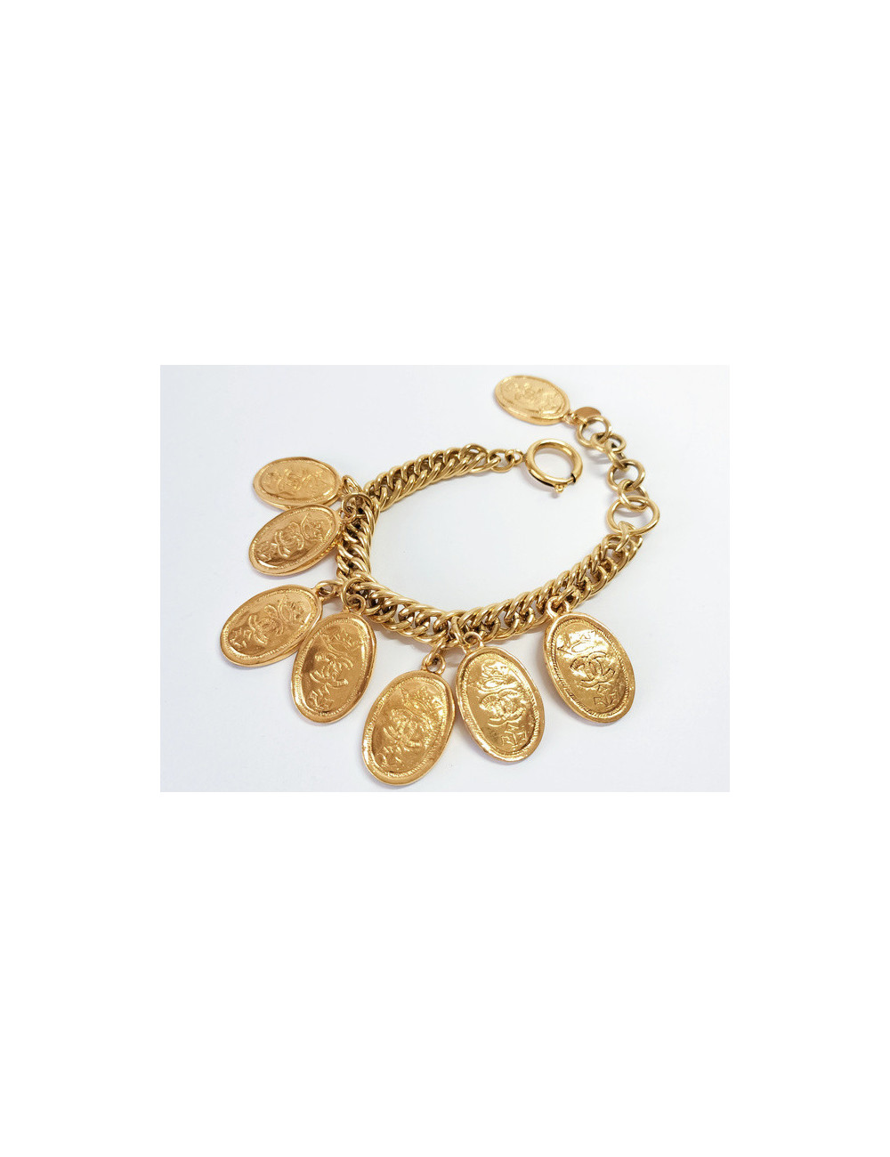 Bracelet medailles CHANEL dorée