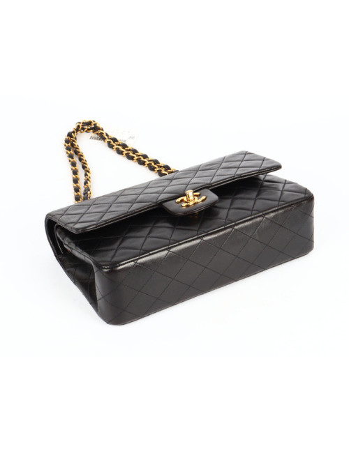 Timeless CHANEL noir vintage