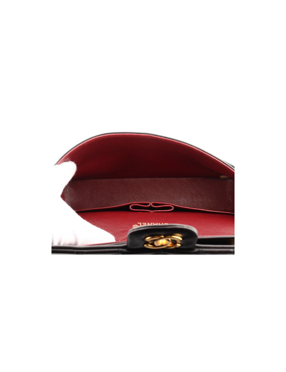 Timeless CHANEL noir vintage