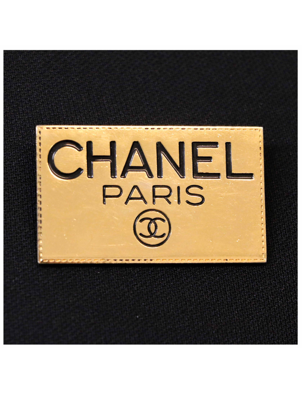 Broche CHANEL C H A N E L Paris 