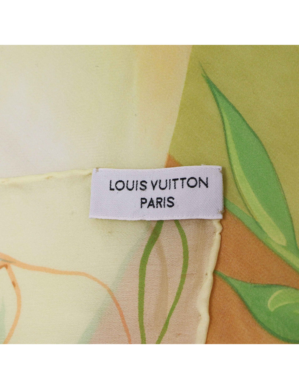 Foulard LOUIS VUITTON voile de soie Vintage