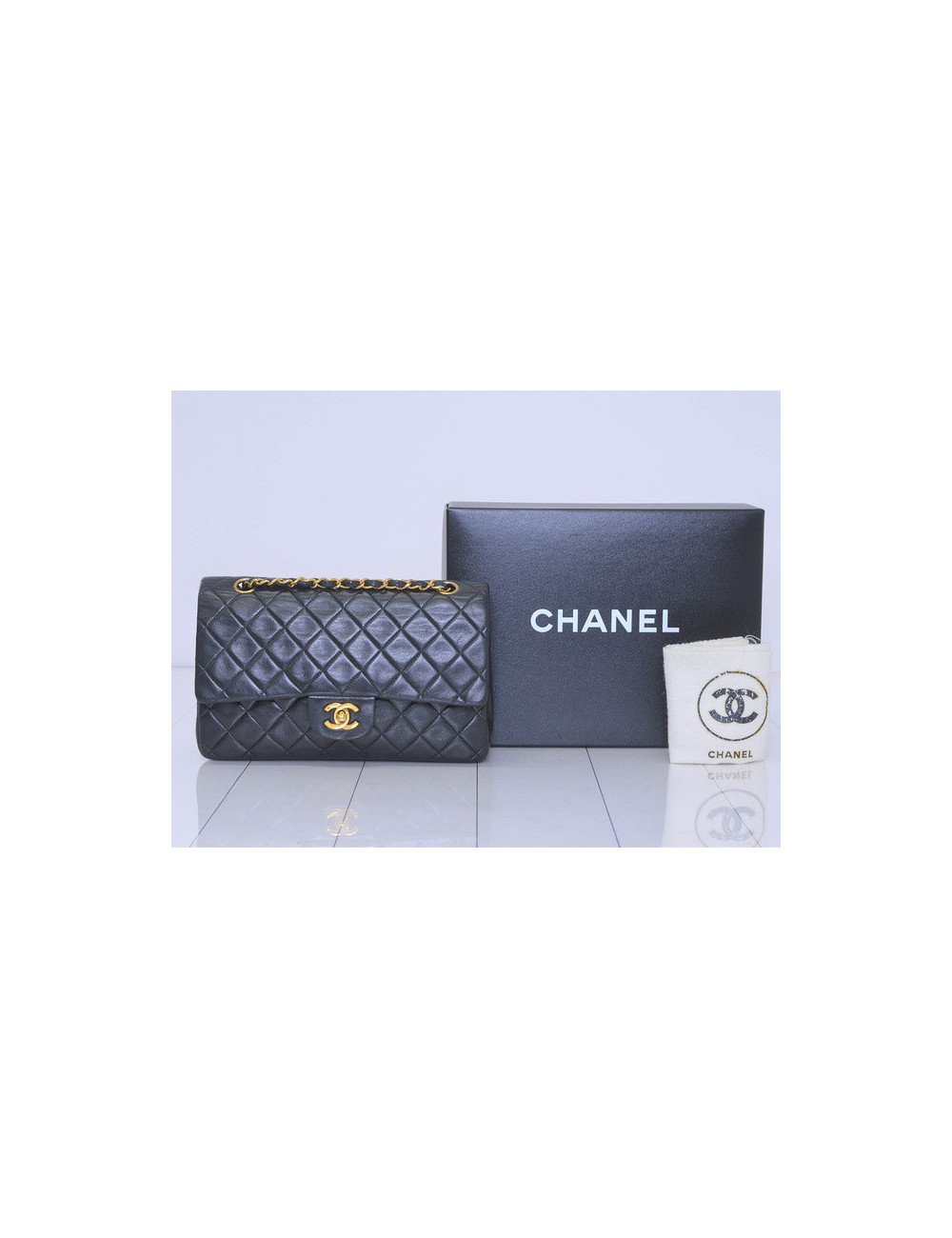 Timeless 25 noir CHANEL